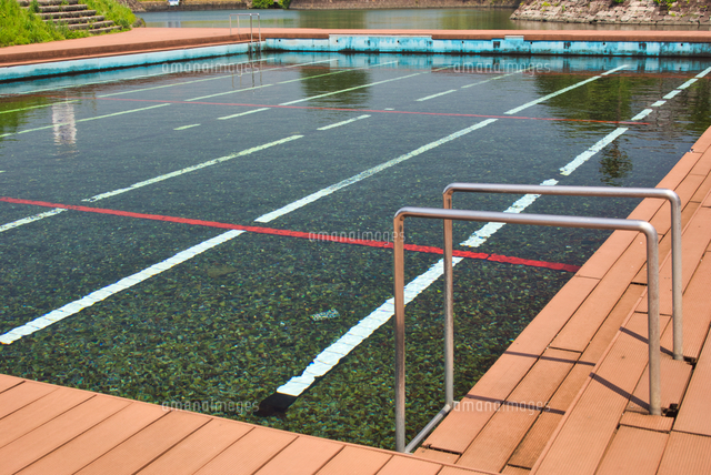 嘉島町湧水公園 天然プール の写真素材 イラスト素材 アマナイメージズ