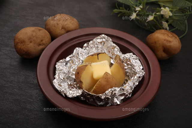 じゃがバター の写真素材 イラスト素材 アマナイメージズ