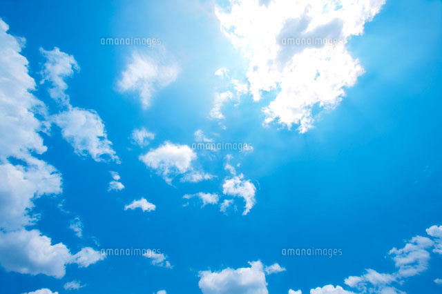 空と雲の風景写真　サイズは相談 空と雲[11011001044]の写真・イラスト素材｜アマナイメージズ