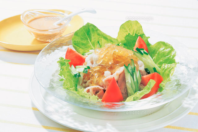 豚しゃぶサラダ の写真素材 イラスト素材 アマナイメージズ