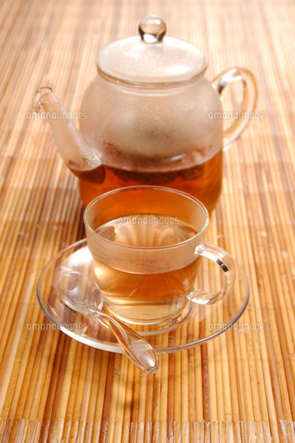 ハーブティー ラベンダーティー の写真素材 イラスト素材 アマナイメージズ ハーブティー ラベンダーティー の写真素材 イラスト素材 アマナイメージズ