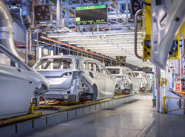 自動車工場の写真素材 ストックフォト アマナイメージズ