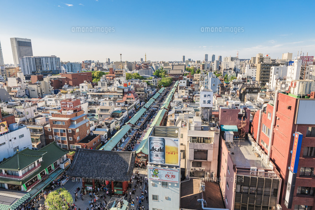 浅草雷門 仲見世周辺の街並み の写真素材 イラスト素材 アマナイメージズ