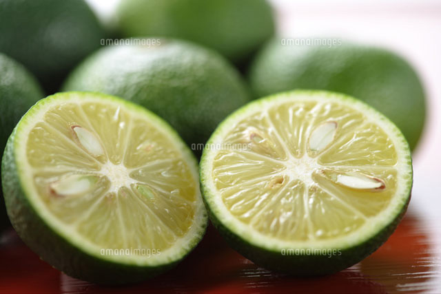 すだち の写真素材 イラスト素材 アマナイメージズ