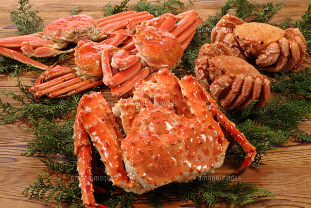 タラバガニとズワイガニと毛ガニ の写真素材 イラスト素材 アマナイメージズ