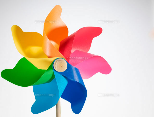 Single Pinwheel[11021008534]の写真素材・イラスト素材｜アマナイメージズ