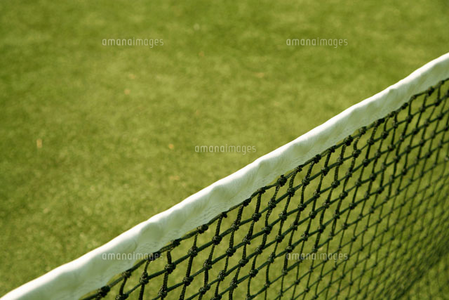 テニスネットのアップ の写真素材 イラスト素材 アマナイメージズ