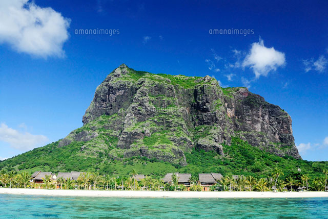 ル モーン山 の写真素材 イラスト素材 アマナイメージズ