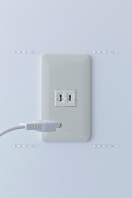 コンセントとプラグ の写真素材 イラスト素材 アマナイメージズ