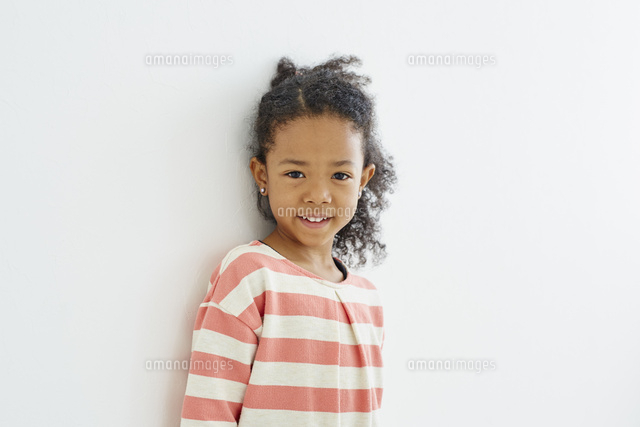 外国人の女の子 の写真素材 イラスト素材 アマナイメージズ