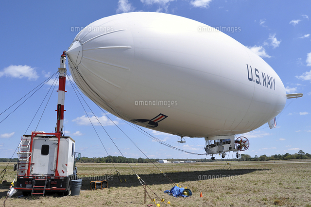 Mz 3a A U S Navy Blimp Moored At Fernandina Beach Municipal Airport の写真素材 イラスト素材 アマナイメージズ