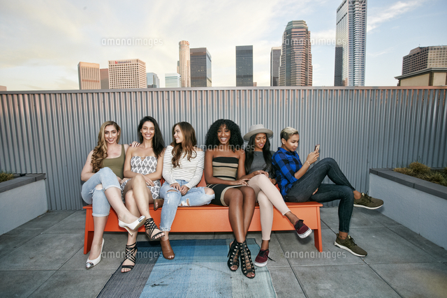 おしゃれ 外人の写真素材 ストックフォト アマナイメージズ