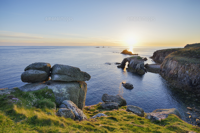 United Kingdom, England, Cornwall, Land's End, Natural Arche ...