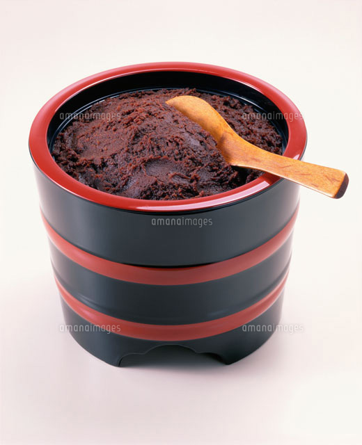 八丁味噌 樽 の写真素材 イラスト素材 アマナイメージズ