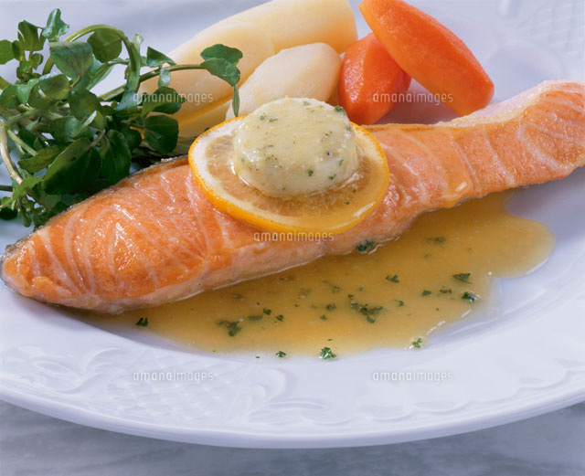 サーモンのムニエル の写真素材 イラスト素材 アマナイメージズ
