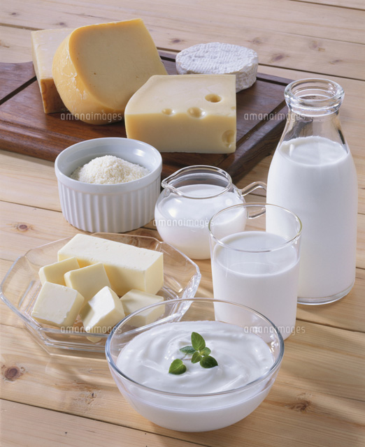 乳製品集合 の写真素材 イラスト素材 アマナイメージズ