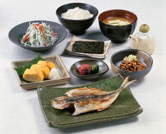 定食 あじの干物 の写真素材 イラスト素材 アマナイメージズ