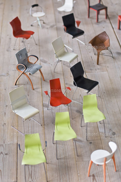 イスの模型[21005000987]の写真・イラスト素材｜アマナイメージズ