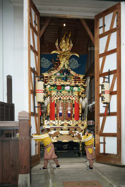 祭屋台　置物　山車　高山祭　鳳凰台 飛騨高山の祭屋台の保存会『高山屋台保存会』|鳳凰台