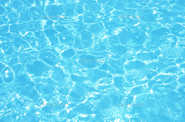 水中の光模様 の写真素材 イラスト素材 アマナイメージズ