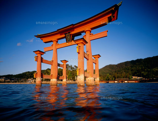厳島神社 の写真素材 イラスト素材 アマナイメージズ