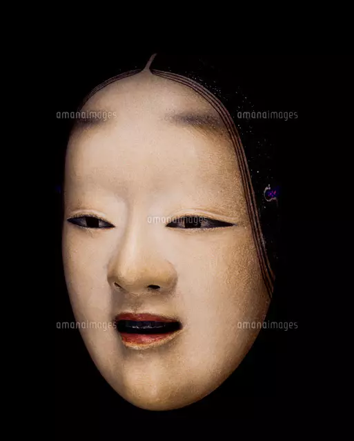 能面 小姫（こひめ）[22806000041]の写真・イラスト素材｜アマナイメージズ