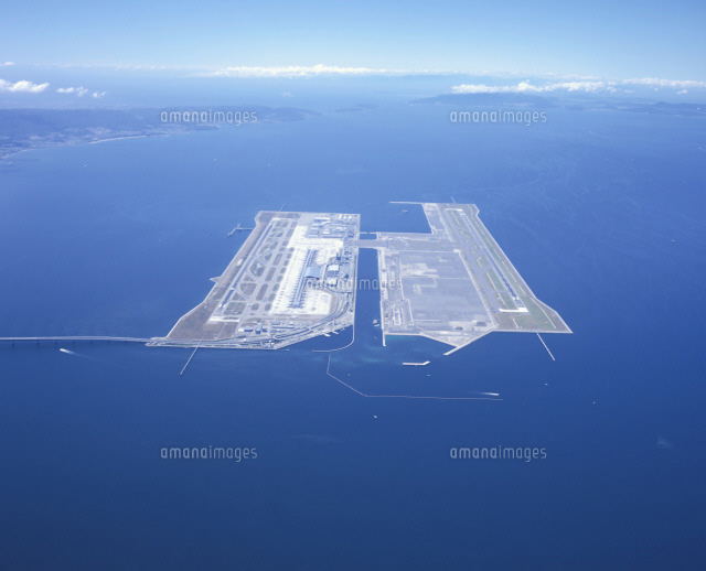 関西国際空港 第2滑走路 2期工事終了 の写真素材 イラスト素材 アマナイメージズ