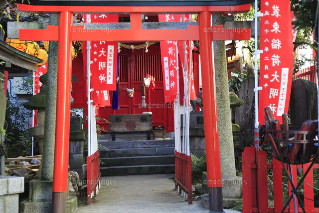 装束稲荷神社歌川広重 画 名所江戸百景王子装束ゑのき大晦日の狐火