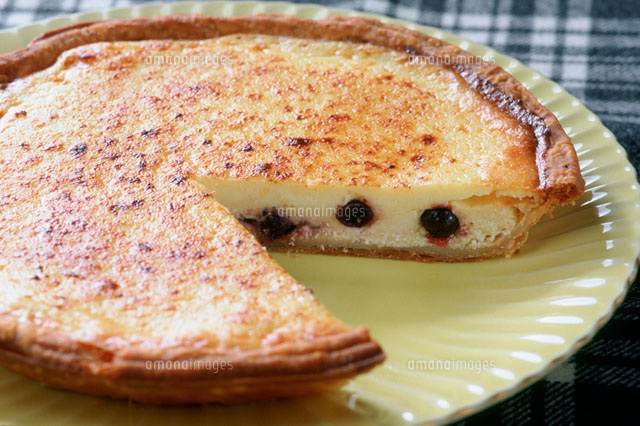 ヨークシャーカードチーズタルト の写真素材 イラスト素材 アマナイメージズ ヨークシャーカードチーズタルト の写真素材 イラスト素材 アマナイメージズ