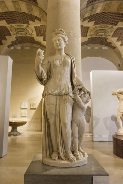 林檎を持つアフロディーテ女神とエロス神[25781002298]の写真