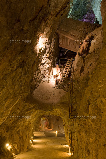エデン鉱山内部 の写真素材 イラスト素材 アマナイメージズ