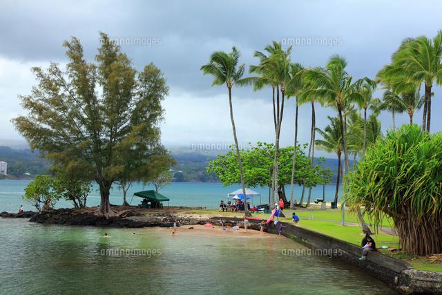 ハワイ島ヒロのココナッツアイランド[28021000713]の写真素材・イラスト素材｜アマナイメージズ