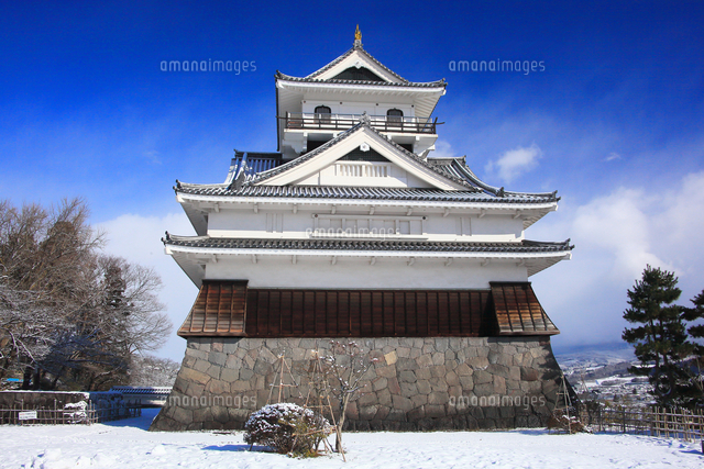 冬の上山城 28021001171 の写真素材 イラスト素材 アマナイメージズ