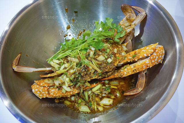 ワタリガニ料理 の写真素材 イラスト素材 アマナイメージズ