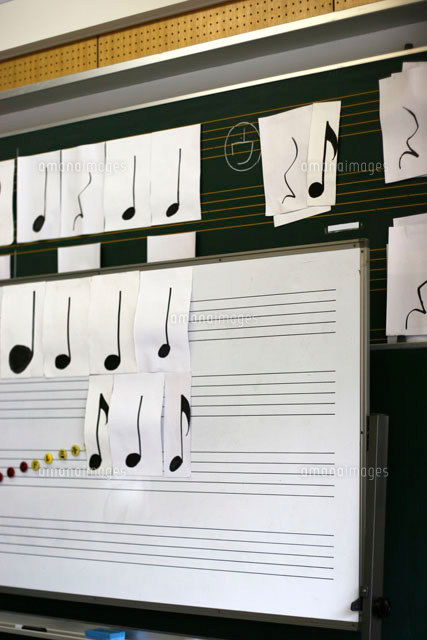 音楽室 の写真素材 イラスト素材 アマナイメージズ