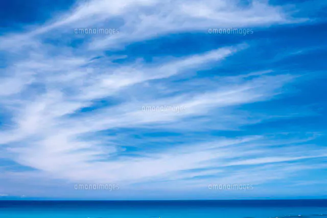 青空と海[28144020062]の写真・イラスト素材｜アマナイメージズ