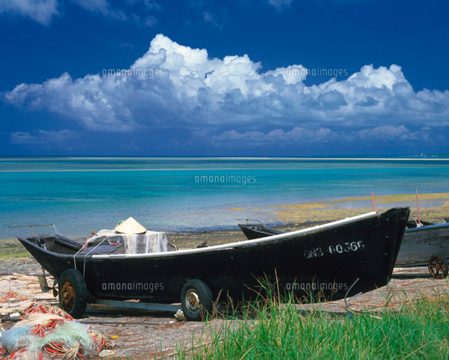 サバニ 沖縄 の写真素材 イラスト素材 アマナイメージズ