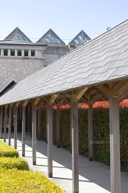 外廊下 の写真素材 イラスト素材 アマナイメージズ