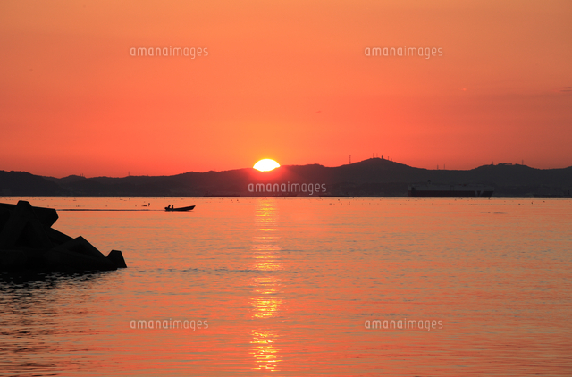 富津岬の落日 富津海水浴場より 初冬の夕日[32133002582]の写真