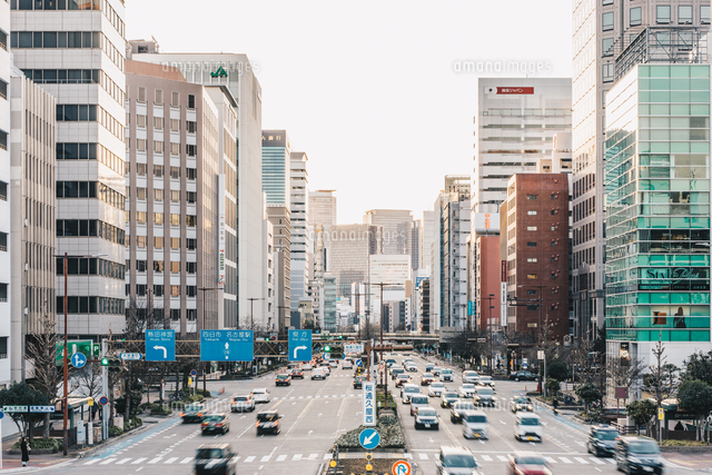 大都市の大通り（名古屋・桜通）[65090003928]の写真・イラスト素材｜アマナイメージズ
