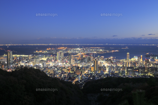 神戸風景 再度山から望む神戸市街の夜景[66666000088]の写真・イラスト素材
