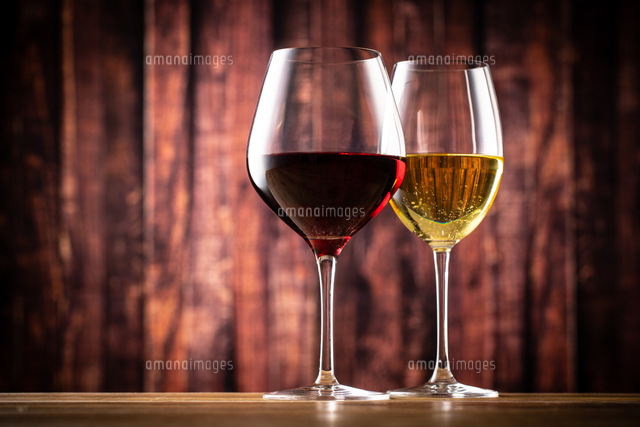 ワイン の写真素材 イラスト素材 アマナイメージズ