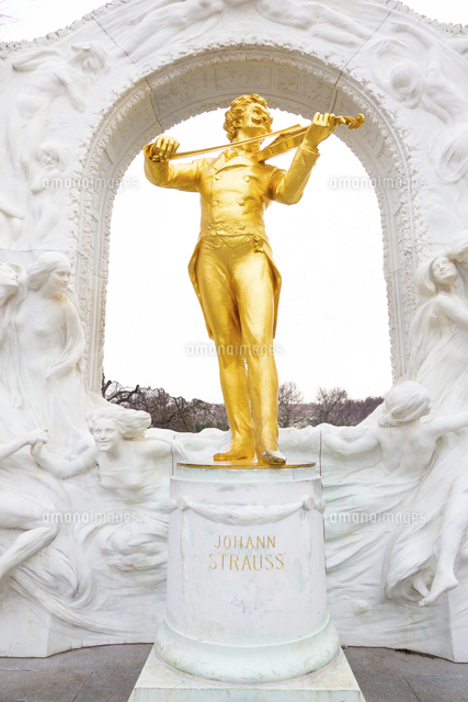 Johann Strauss 彫刻像 ヨハン・シュトラウス２世　ビンテージ ヨハン・シュトラウス記念像 - Wikipedia