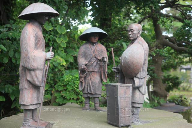 本願寺国府別院親鸞聖人一行の像[81522031230]の写真・イラスト素材