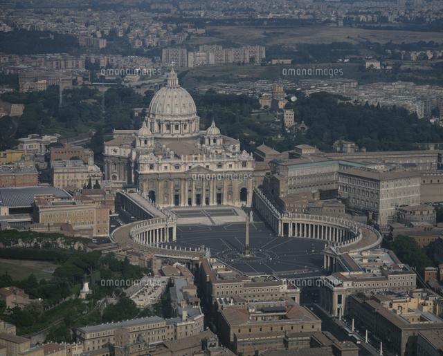 サン・ピエトロ大聖堂 （航空写真） バチカン[81536000815]の写真