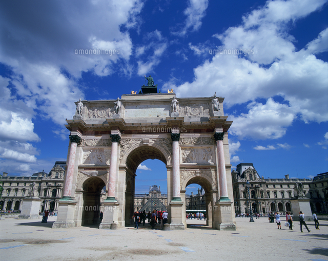 カルーセル凱旋門 の写真素材 イラスト素材 アマナイメージズ