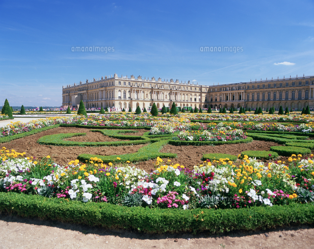 ベルサイユ宮殿の庭園 の写真素材 イラスト素材 アマナイメージズ