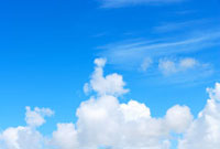 DREAMS FLOAT 青空と白い雲