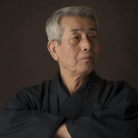 和服のシニア男性 の写真素材 イラスト素材 アマナイメージズ