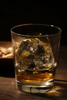 ウイスキーロック の写真素材 イラスト素材 アマナイメージズ